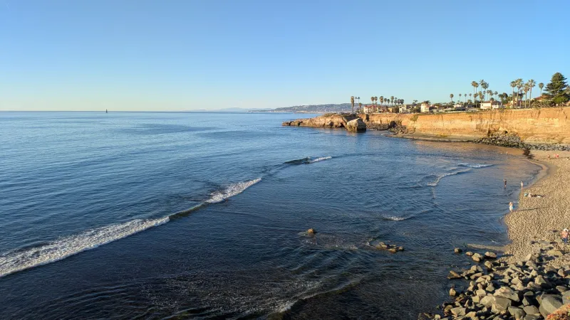 The Honest Visitor's Guide to Sunset Cliffs When Everyone Else Shows Up Too